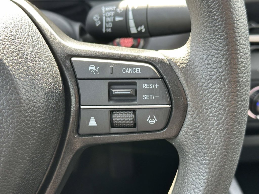 Used 2023 Honda Accord EX image 19