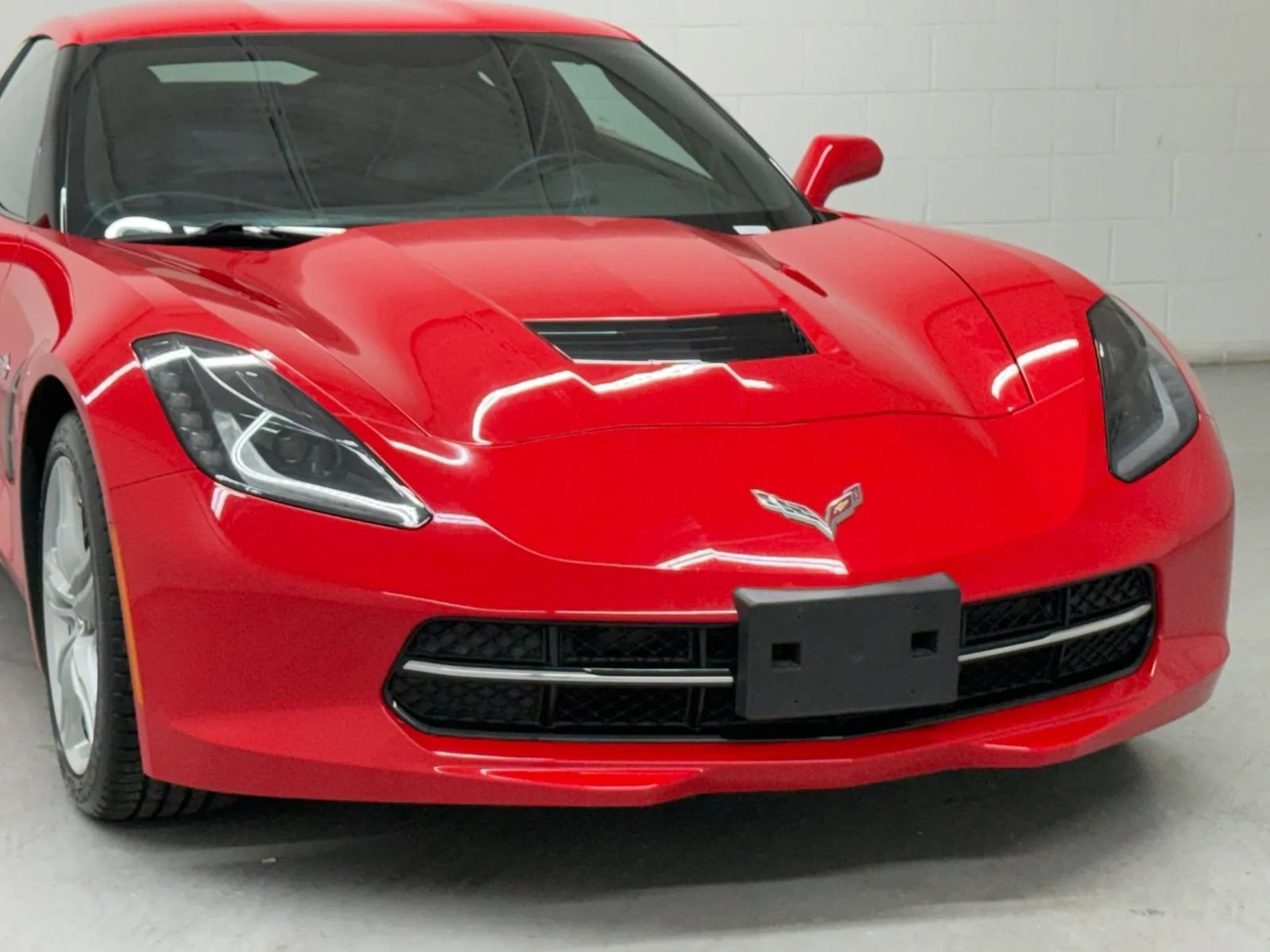 Used 2016 Chevrolet Corvette Stingray Coupe RWD image 18