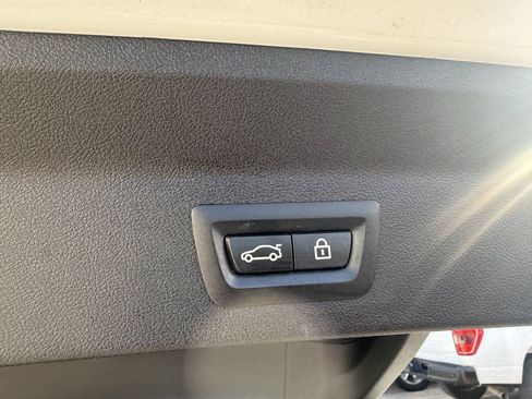 Used 2019 BMW X3 sDrive30i w/ Convenience Package RWD image 39