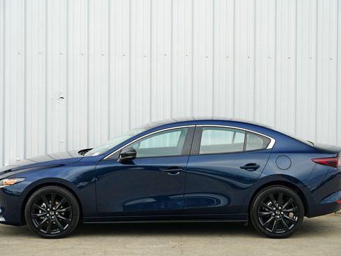 Used 2025 MAZDA MAZDA3 s image 43