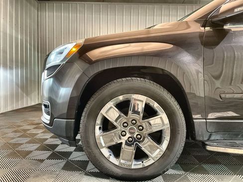 Used 2017 GMC Acadia Limited SLT image 31