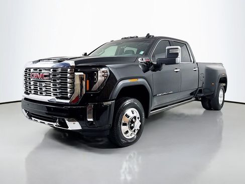 Used 2025 GMC Sierra 3500 Denali w/ Denali Reserve Package image 1