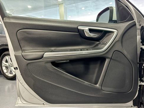Used 2015 Volvo S60 T5 Premier FWD image 34