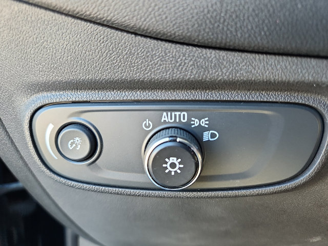 Used 2022 Chevrolet Equinox LT FWD image 23