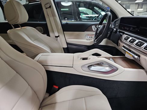 New 2026 Mercedes-Benz GLE 350 4MATIC image 10