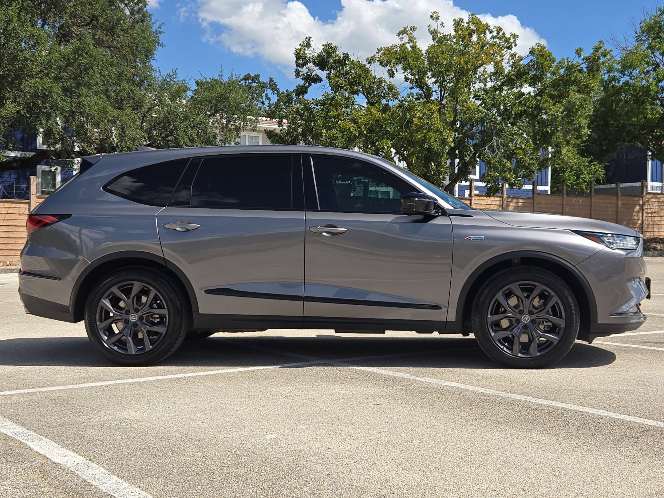 Certified 2024 Acura MDX A-Spec AWD/4WD image 2