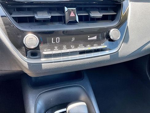 Used 2024 Toyota Corolla LE FWD image 26