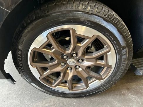 Used 2025 Ford Expedition Max King Ranch AWD/4WD image 8