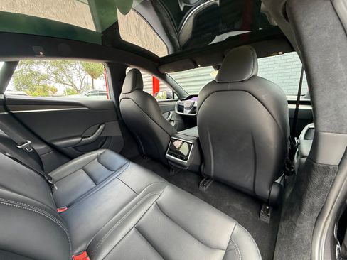 Used 2023 Tesla Model S AWD/4WD image 18