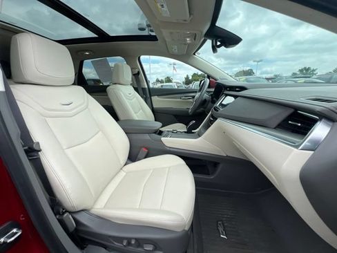 Used 2024 Cadillac XT5 Premium Luxury w/ LPO, Floor Liner Package AWD/4WD image 12