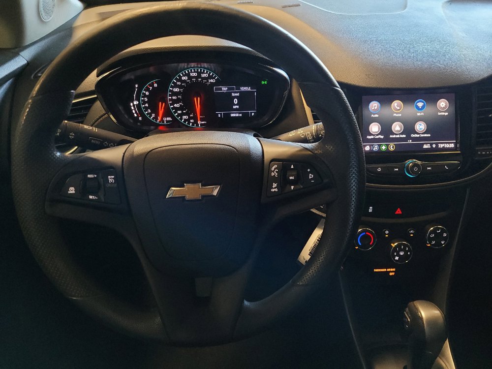Used 2020 Chevrolet Trax LT FWD image 22