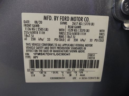 Used 2020 Ford Explorer XLT w/ Equipment Group 202A RWD image 33