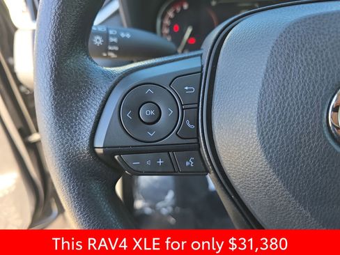 Used 2025 Toyota RAV4 XLE image 23