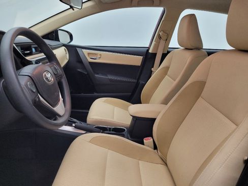 Used 2018 Toyota Corolla LE FWD image 17