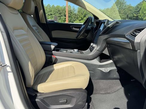 Used 2022 Ford Edge SEL w/ Convenience Package AWD/4WD image 15