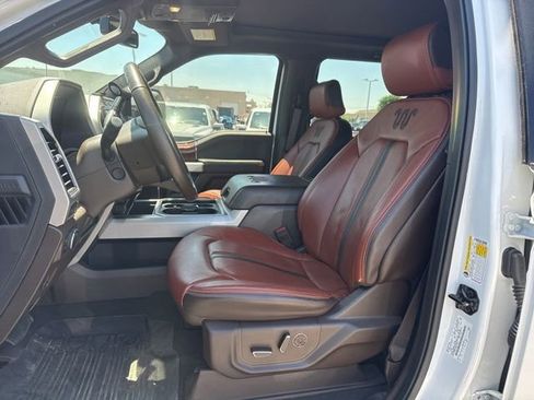Used 2022 Ford F250 King Ranch w/ King Ranch Ultimate Package AWD/4WD image 11