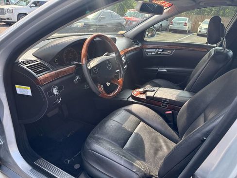 Used 2008 Mercedes-Benz S 550 4MATIC image 10