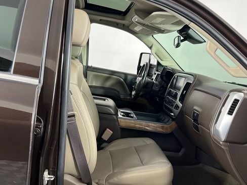 Used 2018 GMC Sierra 3500 SLT w/ Duramax Plus Package image 29