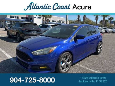 Used 2015 Ford Focus ST image 1