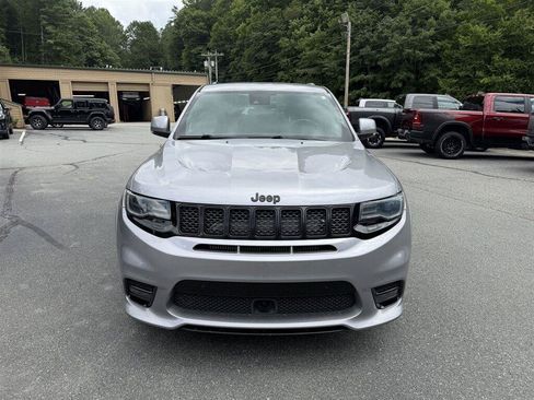 Used 2018 Jeep Grand Cherokee SRT w/ Trailer Tow Group IV AWD/4WD image 4