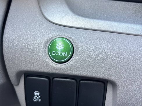 Used 2013 Honda CR-V EX image 29