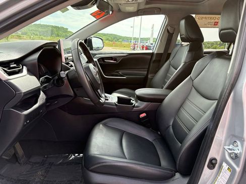 Certified 2025 Toyota RAV4 XLE Premium AWD/4WD image 13