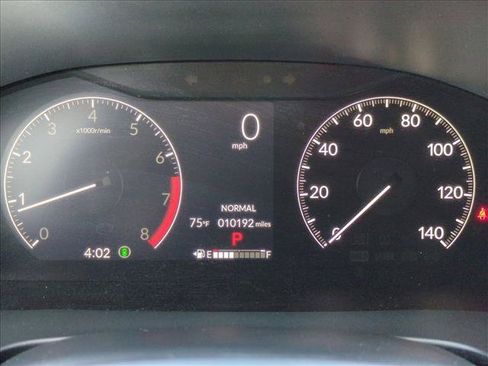Used 2025 Honda CR-V EX image 11