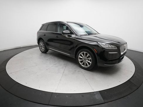 Used 2022 Lincoln Corsair AWD w/ Premium Package image 13