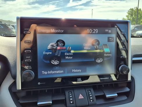 Used 2022 Toyota RAV4 Limited AWD/4WD image 62