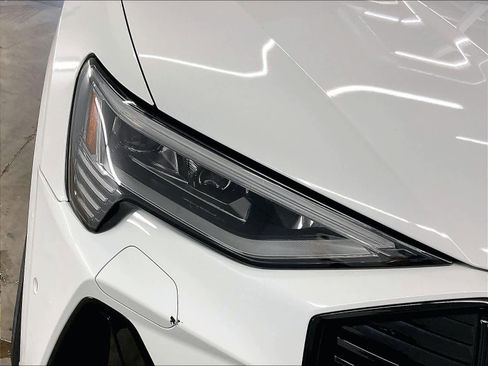 Used 2023 Audi e-tron Chronos w/ Chronos Package AWD/4WD image 24