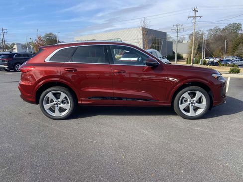 New 2025 Audi Q5 Premium Plus w/ Premium Plus image 10
