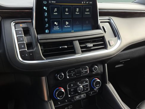 Used 2024 Chevrolet Tahoe LT w/ Luxury Package image 20