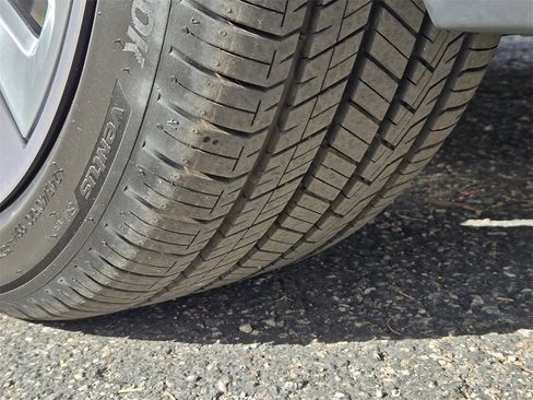 New 2026 BMW i5 eDrive40 image 12