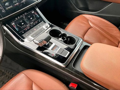 Used 2021 Audi Q7 2.0T Premium w/ Convenience Package image 17