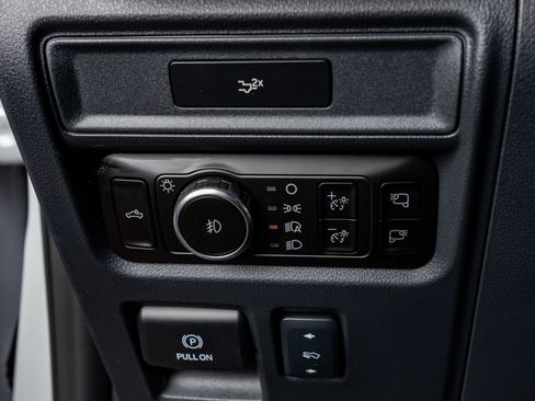 Used 2026 Ford F150 Lariat image 22