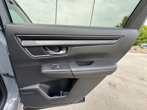 Used 2024 Honda CR-V EX image 30