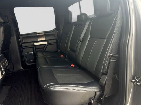 Certified 2022 Ford F250 Lariat w/ Tremor Off-Road Package image 8