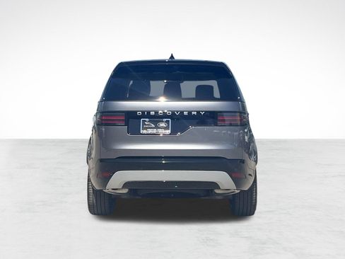 New 2025 Land Rover Discovery Metropolitan Edition image 9