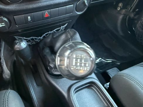 Used 2012 Jeep Wrangler Sport w/ Trailer Tow Group AWD/4WD image 20