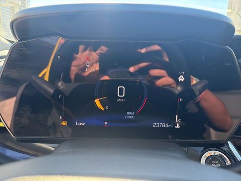 Used 2025 Chevrolet Trax ACTIV w/ Driver Confidence Package image 21