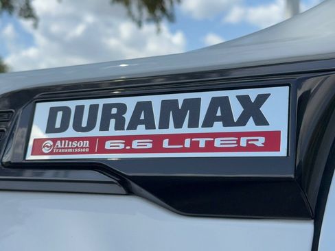 Used 2024 GMC Sierra 2500 AT4 w/ AT4 Premium Plus Package AWD/4WD image 32