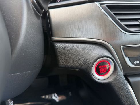 Used 2020 Honda Accord LX image 15