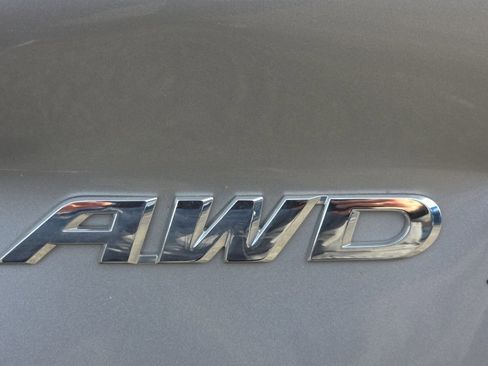 Used 2019 Honda CR-V LX image 24