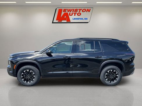 Certified 2024 Chevrolet Traverse Z71 w/ LPO, Floor Liner Package AWD/4WD image 10