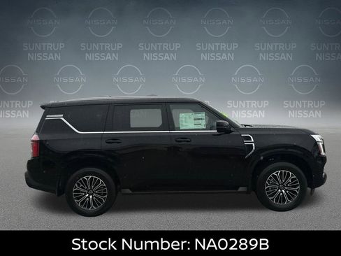 New 2026 Nissan Armada SL w/ Captain's Chari Seat Package AWD/4WD image 7