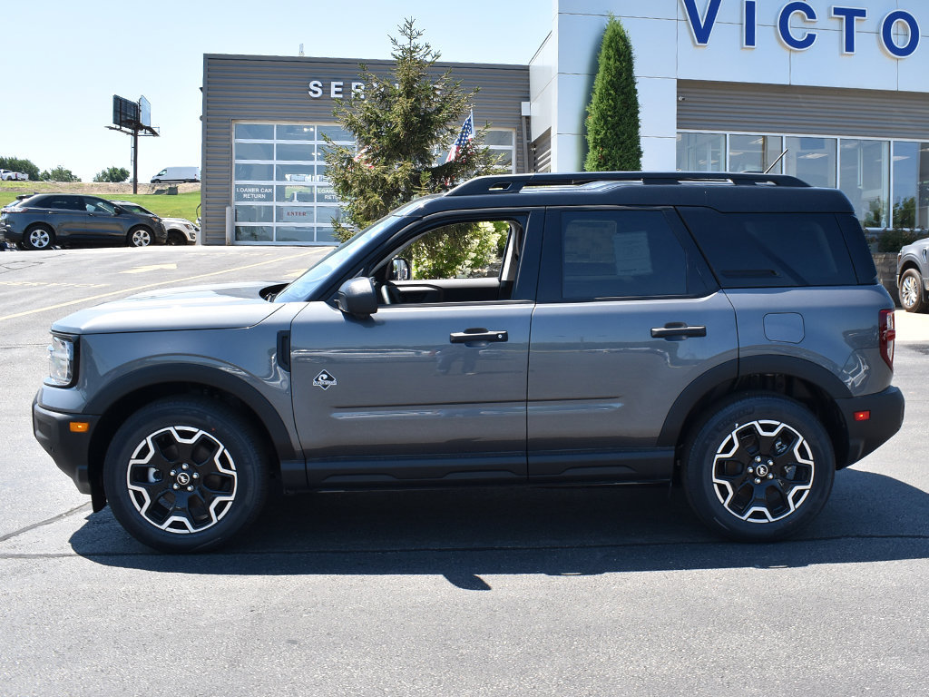 New 2026 Ford Bronco Sport Outer Banks w/ Outer Banks Tech Package+ AWD/4WD image 2