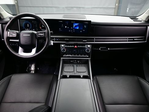 Certified 2025 Hyundai Santa Fe XRT AWD/4WD image 17