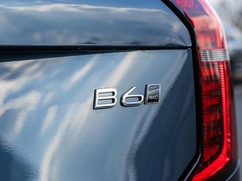 New 2026 Volvo XC90 B6 Ultra image 9