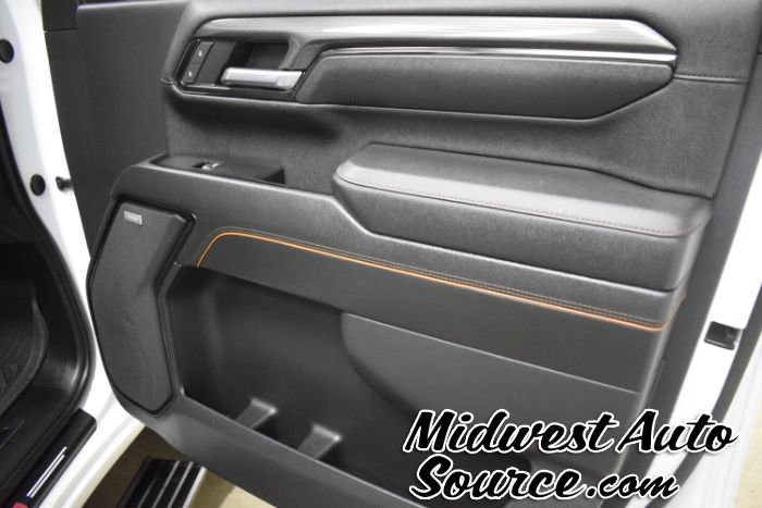 Used 2024 GMC Sierra 2500 AT4 w/ AT4 Premium Plus Package AWD/4WD image 31