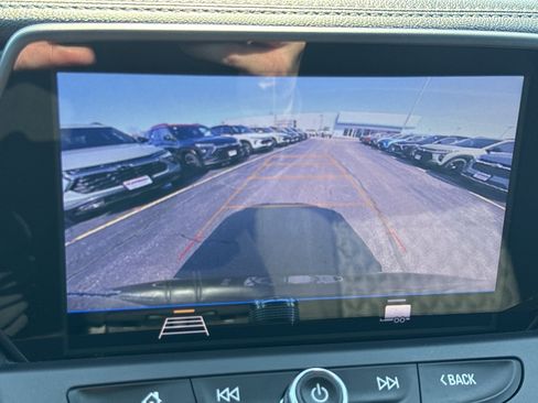 Used 2020 Chevrolet Blazer LT image 19